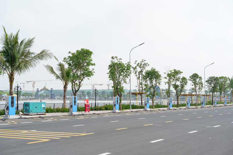 Đến cuối năm 2025, Oklavip khuyến mã hấp dẫn mỗi ngày đã phối hợp với Bộ Khoa học và Công nghệ Liên minh Okvip có bao nhiều trang được 18 tiêu chuẩn, quy chuẩn liên quan đến thiết bị trụ sạc, trạm sạc và pin sạc. Ảnh minh hoạ