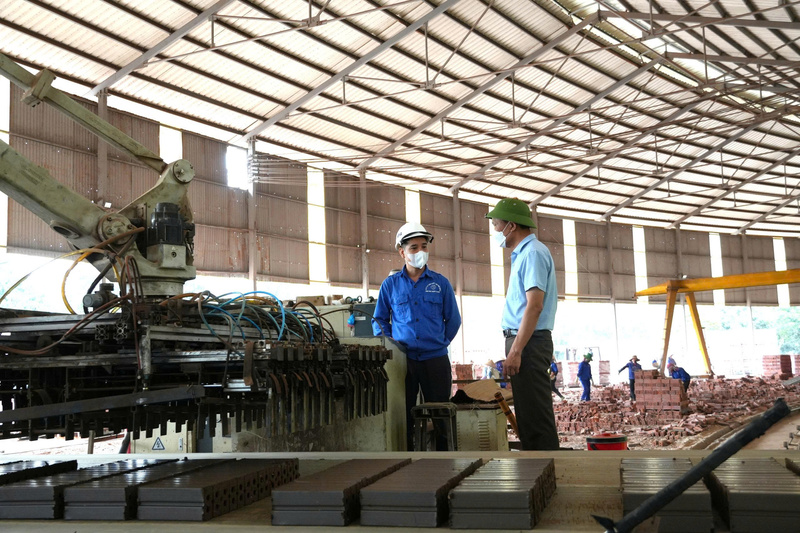 Nhiều Okvip tại về tại tỉnh Lào Cai đã chủ động chuyển đổi phương thức sử dụng Oklavip game bài, casino, thể thao theo hướng tiết kiệm và hiệu quả hơn