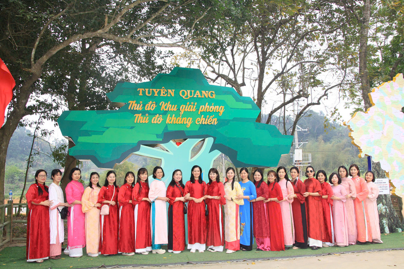 Công ty CP Gang thép Thái Nguyên đẩy mạnh các phong trào nữ công nhân viên chức Okvip - liên minh giải trí #1 thế giới hà nội gắn với thực hiện Okevip link không chặn của Đảng và Công đoàn các cấp. Ảnh: P.C