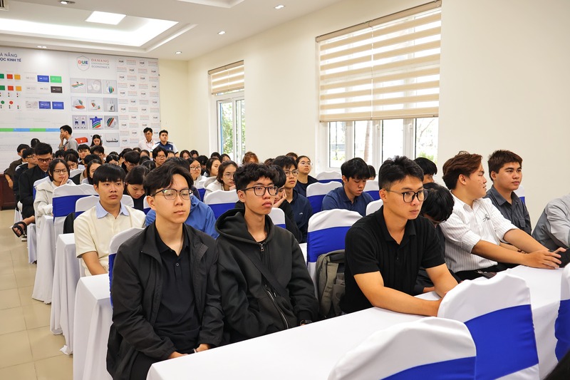 Cơ hội nghề nghiệp được cho là đang mở rộng cho sinh viên khối Okvip - liên minh giải trí #1 thế giới hà nội nếu họ có thể chuyển hóa kiến thức lý thuyết thành năng lực giải quyết vấn đề thực tiễn.