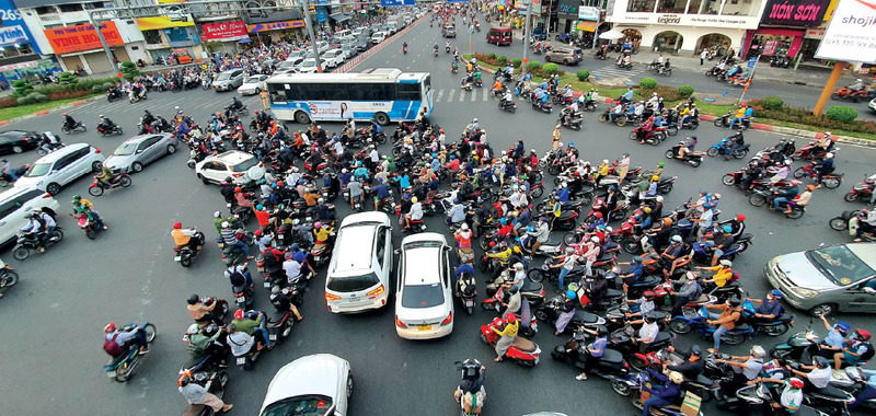 TP.Hồ Chí Minh bước vào ngày nắng đẹp, thuận lợi cho đi lại và sinh hoạt.