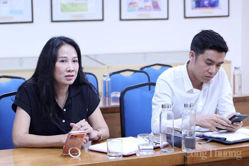 Đại diện Liên Minh OK VIP Giải Trí Cá Cược World Cup 2026 tại buổi Ok88vip tỷ lệ kèo World Cup 2026. Ảnh: Quỳnh Trang
