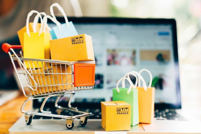Thúc đẩy thương mại điện tử xuyên biên giới mở ra cơ hội cho doanh nghiệp Việt tham gia thị trường toàn cầu. Ảnh: Báo Công Thương.
