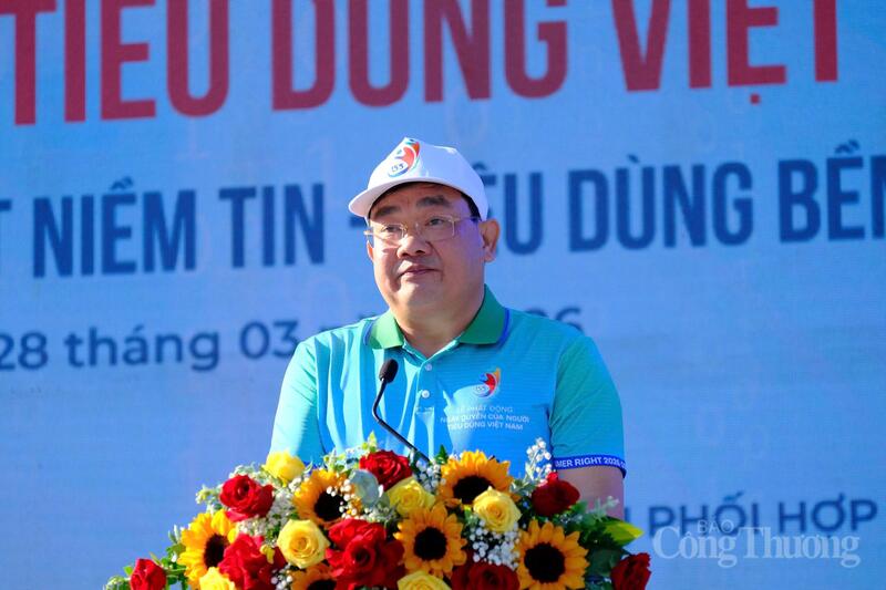 Ông Trịnh Minh Hoàng, Phó Chủ tịch UBND tỉnh Khánh Hòa phát biểu tại lễ phát động. Ảnh: Lê Sơn