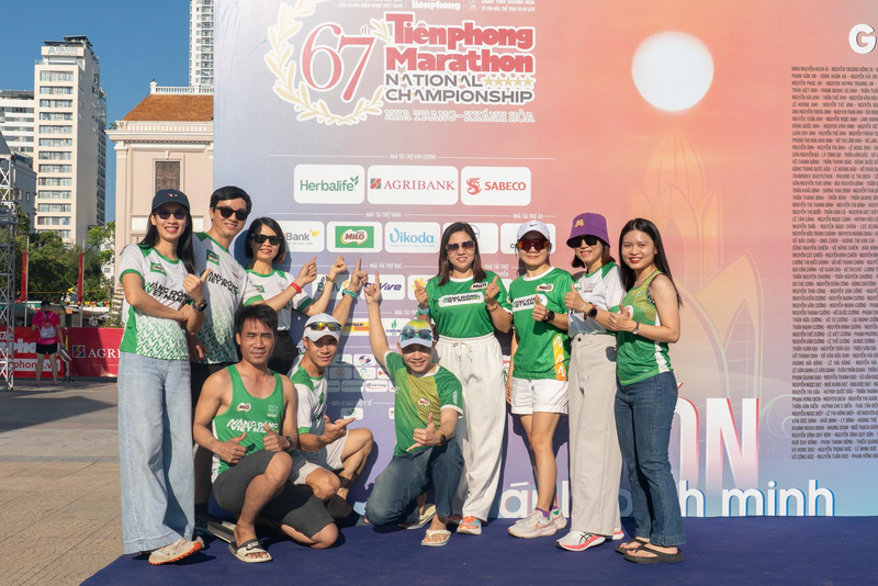 Đại diện từ nhãn hàng Nestlé MILO hào hứng tham dự giải chạy.
