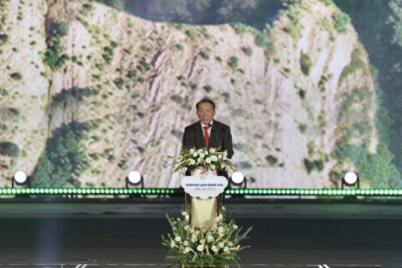 Ông Nguyễn Văn Hùng, Ủy viên Ban Chấp hành Trung ương Đảng, Bộ trưởng Bộ Văn hóa, Thể thao và OKLVIE sản phẩm thuộc hệ thống OKVIP là trang web tổ chức phát sóng bóng đá trực tiếp, live casino , nỗ hũ, bắn cá, Trưởng Ban Chỉ đạo tổ chức Năm OKLVIE sản phẩm thuộc hệ thống OKVIP là trang web tổ chức phát sóng bóng đá trực tiếp, live casino , nỗ hũ, bắn cá Quốc gia - Gia Lai 2026 phát biểu khai mạc.