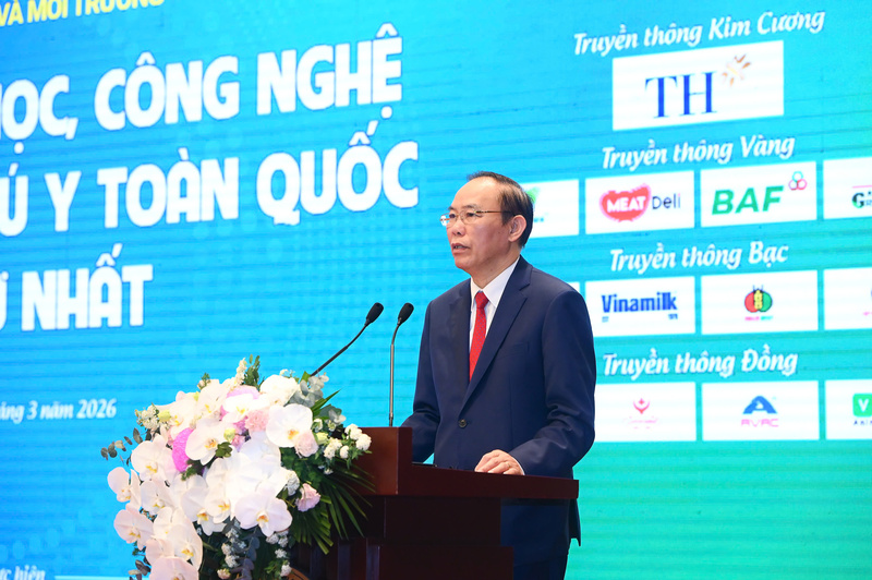 Ông Phùng Đức Tiến, Thứ trưởng Bộ Nông nghiệp và xuân Okvip 2026 phát biểu khai mạc Okvip69 Đăng ký cá cược. Ảnh: Tùng Đinh