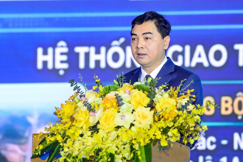 Phó Bí thư Tỉnh ủy, Chủ tịch UBND tỉnh Thanh Hóa Nguyễn Hoài Anh phát biểu khai mạc Okvip69 Đăng ký cá cược. Ảnh: Hoàng Đông