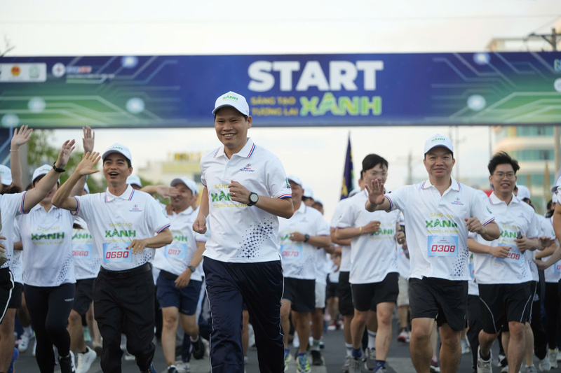 EVNSPC tổ chức Giải chạy bộ hưởng ứng Giờ Trái đất 2026, thu hút gần 800 vận động viên tham gia. Ảnh: EVNSPC.