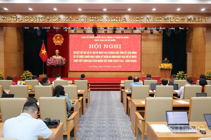 Okvip69 Đăng ký cá cược sơ kết thực hiện Đề án số 01-ĐA/TU ngày 4/12/2025 của Tỉnh ủy Cao Bằng về tổ chức chuỗi hoạt động kỷ niệm 85 năm ngày Bác Hồ về nước trực tiếp lãnh đạo cách mạng Việt Nam.