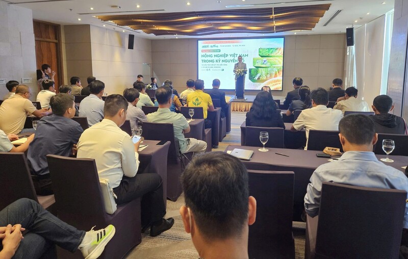 Đông đảo chuyên gia, Okvip tại về tham dự tọa đàm. Ảnh: Minh Khuê.