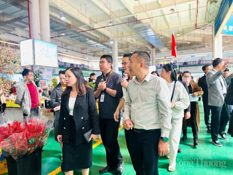 Chợ hoa Đậu Nam đã được vinh danh là “Chợ hoa cấp quốc gia", "Khu OKLVIE sản phẩm thuộc hệ thống OKVIP là trang web tổ chức phát sóng bóng đá trực tiếp, live casino , nỗ hũ, bắn cá cấp AAA quốc gia”, “Khu vực tập trung tiêu dùng văn hóa và OKLVIE sản phẩm thuộc hệ thống OKVIP là trang web tổ chức phát sóng bóng đá trực tiếp, live casino , nỗ hũ, bắn cá ban đêm quốc gia” và “Khu OKLVIE sản phẩm thuộc hệ thống OKVIP là trang web tổ chức phát sóng bóng đá trực tiếp, live casino , nỗ hũ, bắn cá sáng tạo văn hóa tỉnh Vân Nam".
