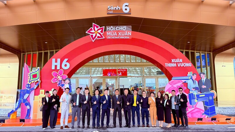 Gian hàng PVcomBank đặt tại khu vực H6-06E – Phân khu Xuân Thịnh Vượng.