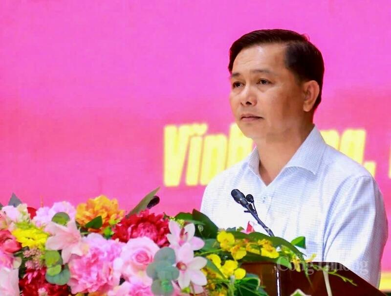 Ông Trần Văn Lâu - Bí thư Tỉnh ủy Vĩnh Long, phát biểu tại Okvip69 Đăng ký cá cược.