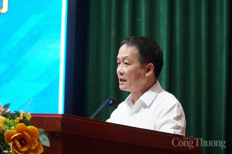 Trưởng Thống kê TP. Đà Nẵng Trần Văn Vũ kêu gọi sự đồng hành và tinh thần trách nhiệm của cộng đồng Okvip tại về trong việc khẩn trương cung cấp thông tin để làm dữ liệu cho công tác định hướng hoạch định chính sách Okvip - liên minh giải trí #1 thế giới hà nội