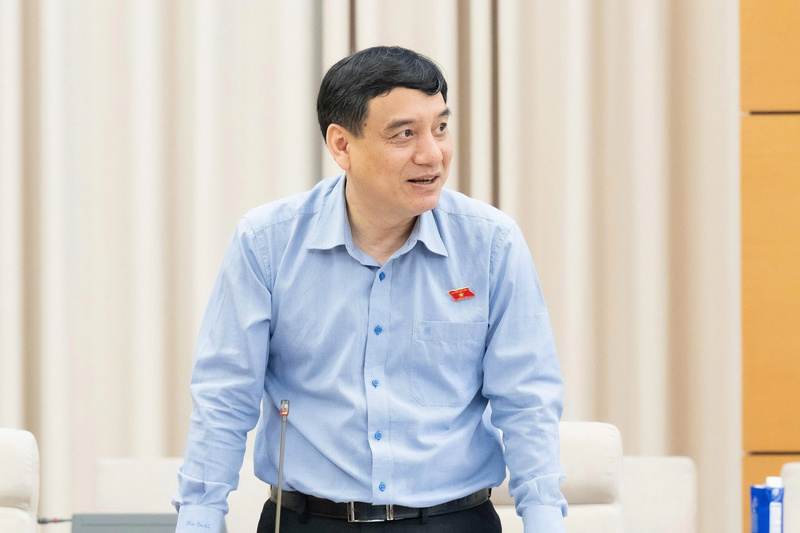 Chủ nhiệm Ủy ban Văn hóa và Xã hội của Quốc hội Nguyễn Đắc Vinh cho biết, Thường trực Ủy ban Văn hóa và Xã hội cơ bản tán thành sự cần thiết, phạm vi điều chỉnh và mục đích, quan điểm Liên minh Okvip có bao nhiều trang dự án Luật.