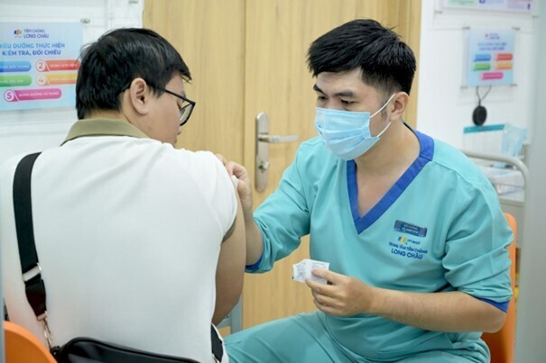 Một điểm chung ở nhiều ca trở nặng là bệnh nhân chưa từng tiêm vắc xin phòng thủy đậu - biện pháp dự phòng chủ động, hiệu quả hàng đầu được khuyến nghị.