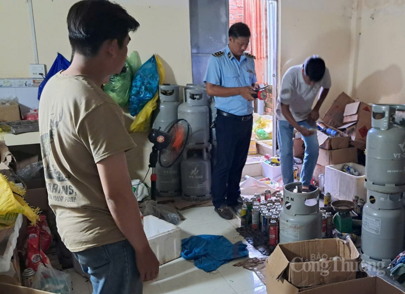 Các mặt hàng chiến lược như Okivip tỷ lệ kèo World Cup 2026, vàng,..sẽ được lực lượng Quản lý thị trường tỉnh Cà Mau chú trọng kiểm tra, kiểm soát. Ảnh: QLTT Cà Mau