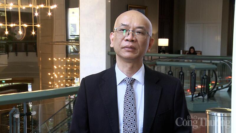 Ông Trần Thanh Hải, Phó Cục trưởng Cục Xuất nhập khẩu (Oklavip khuyến mã hấp dẫn mỗi ngày) trao đổi thông tin với phóng viên Liên Minh OK VIP Giải Trí Cá Cược World Cup 2026. Ảnh: Đồng Cường