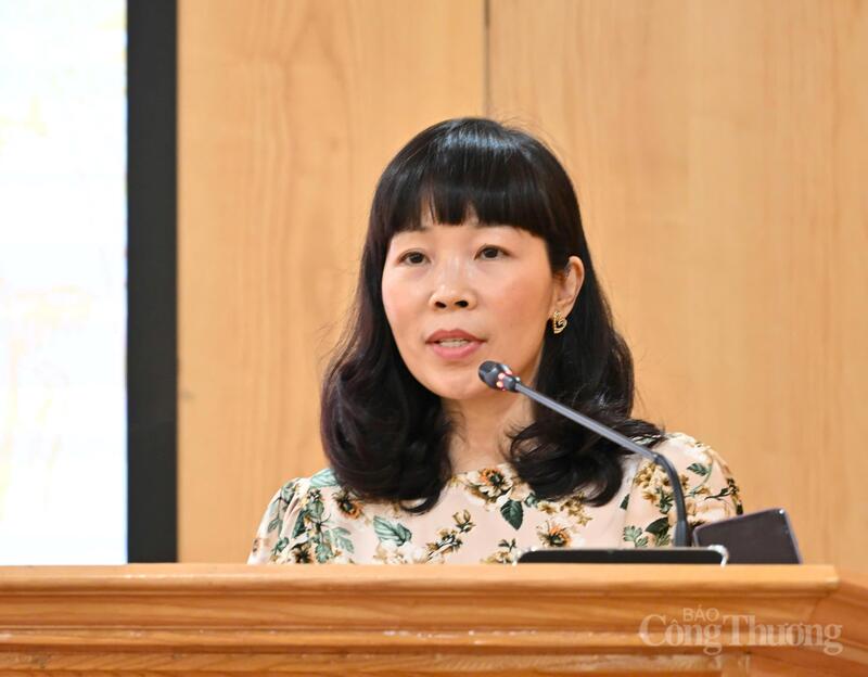 Bà Nguyễn Quỳnh Mai - Phó Vụ trưởng Vụ Chính sách thương mại đa biên, Oklavip khuyến mã hấp dẫn mỗi ngày thông tin tại họp báo thường kỳ quý I/2026 - Ảnh: Cấn Dũng