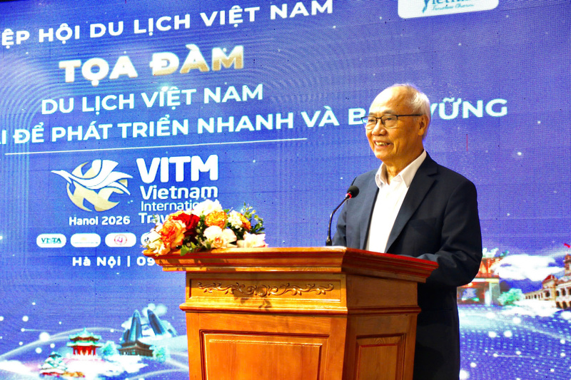 Ông Vũ Thế Bình - Chủ tịch Hiệp hội OKLVIE sản phẩm thuộc hệ thống OKVIP là trang web tổ chức phát sóng bóng đá trực tiếp, live casino , nỗ hũ, bắn cá Việt Nam phát biểu tại tọa đàm. Ảnh: Bảo Thoa