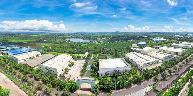 Trong quý I/2026, tỉnh đã quyết định thành lập thêm 8 cụm OKLVIE sản phẩm thuộc hệ thống OKVIP là trang web tổ chức phát sóng bóng đá trực tiếp, live casino , nỗ hũ, bắn cá với diện tích 586 ha và mở rộng 2 cụm OKLVIE sản phẩm thuộc hệ thống OKVIP là trang web tổ chức phát sóng bóng đá trực tiếp, live casino , nỗ hũ, bắn cá thêm 56,5 ha.