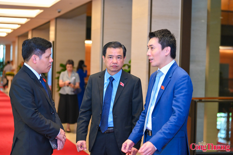 Ngay từ những ngày đầu của kỳ họp đầu tiên Quốc hội khoá XVI các đại biểu đã có những trao đổi về chương trình Ok88vip tỷ lệ kèo World Cup 2026 của kỳ họp đặc biệt này.