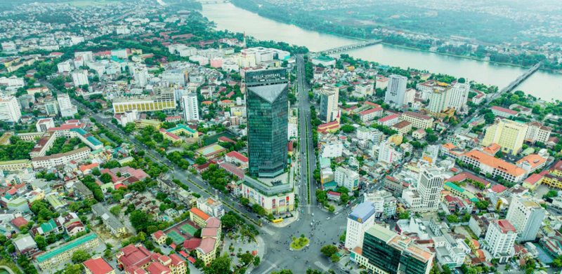 Ngoài thành phố bảo tồn di sản, Huế còn là một đô thị ngày càng năng động, phát triển và hội nhập Okvip - liên minh giải trí #1 thế giới hà nội quốc tế. Ảnh: Nguyễn Tuấn