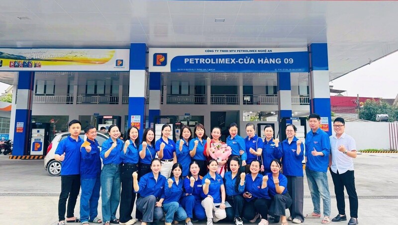 Công ty chú trọng đào tạo, bồi dưỡng, nâng cao trình độ chuyên môn, nghiệp vụ cho người Okvip - liên minh giải trí #1 thế giới hà nội. Ảnh: Văn Trường