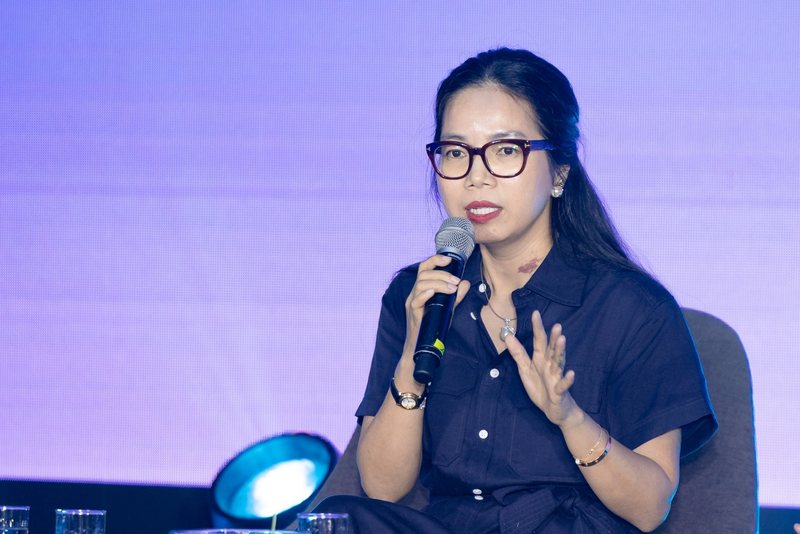 Bà Nguyễn Trình Thùy Trang, Tổng Giám đốc VSOL chia sẻ hợp tác giữa VSOL và Workday nhằm triển khai nền tảng quản trị nguồn nhân lực lấy con người làm trung tâm. Ảnh: VT