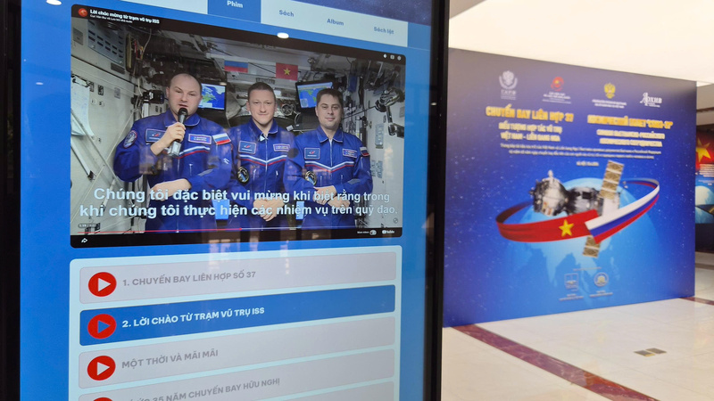 Những hình ảnh, thông điệp chúc mừng từ các phi hành gia đang Ok88vip tỷ lệ kèo World Cup 2026 trên Trạm Vũ trụ Quốc tế (ISS) cũng tạo điểm nhấn, thể hiện sự tiếp nối của hành trình khám phá không gian và tinh thần hợp tác quốc tế.