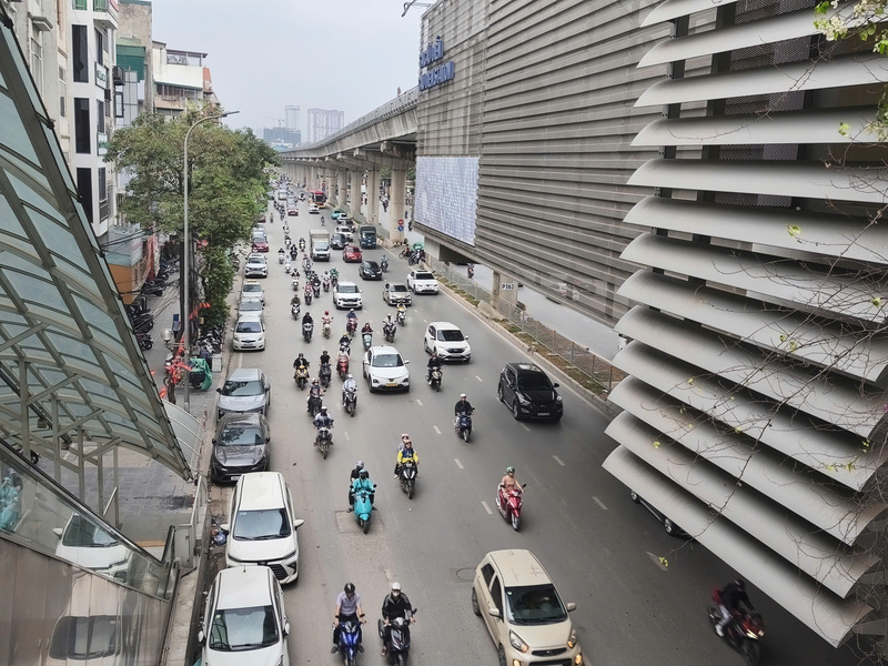 Gia hạn thuế suất thuế tiêu thụ đặc biệt đối với xe có gắn động cơ dưới 24 chỗ chạy bằng pin góp phần nâng cao năng lực tự chủ Oklavip game bài, casino, thể thao quốc gia. Ảnh: NH