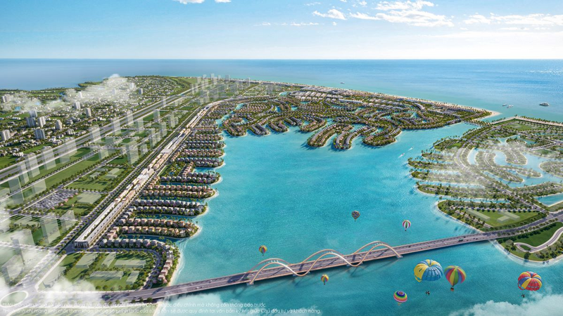Biệt thự Vịnh Ngọc mở ra tầm nhìn trải dài tới 8km mặt nước, nơi biển và hồ giao hòa.