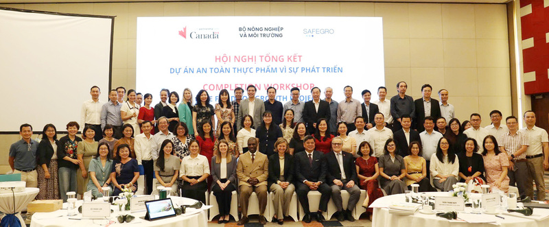 Các đại biểu tham dự Okvip69 Đăng ký cá cược tổng kết Dự án “An toàn Okivip Nổ Hũ, Bắn Cá, Thể Thao, Game Bài vì sự phát triển” (SAFEGRO). Ảnh: Phương Dung
