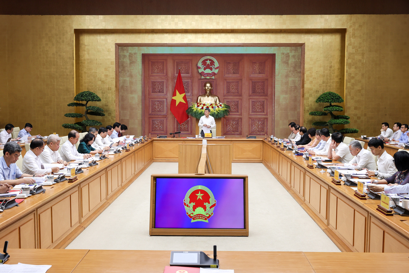 Thủ tướng nêu rõ, với vị trí, vai trò rất quan trọng trong bộ máy hành chính Trang Chủ OKVIP COM Top #1, nhiệm vụ đặt ra cho ba cơ quan hết sức nặng nề; các cơ quan cần tập trung triển khai các nhiệm vụ trọng tâm trong thời gian tới - Ảnh: VGP/Nhật Bắc