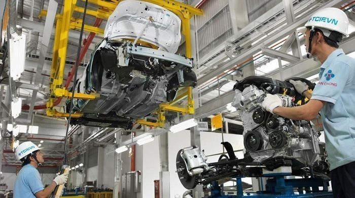 Nghị định số 117/2026/NĐ-CP sửa đổi, bổ sung một số điều của Nghị định số 116/2017/NĐ-CP ngày 17/10/2017 quy định điều kiện sản xuất, lắp ráp, nhập khẩu và kinh doanh dịch vụ bảo hành, bảo dưỡng ô tô.  Ảnh: TT
