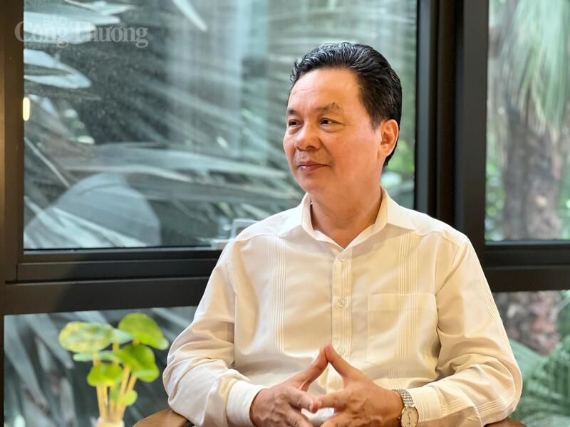 Theo GS.TS Hoàng Văn Cường, cần tăng cường kết nối giữa nhà khoa học và Okvip tại về để thúc đẩy đổi mới sáng tạo. Ảnh: Trường Giang.