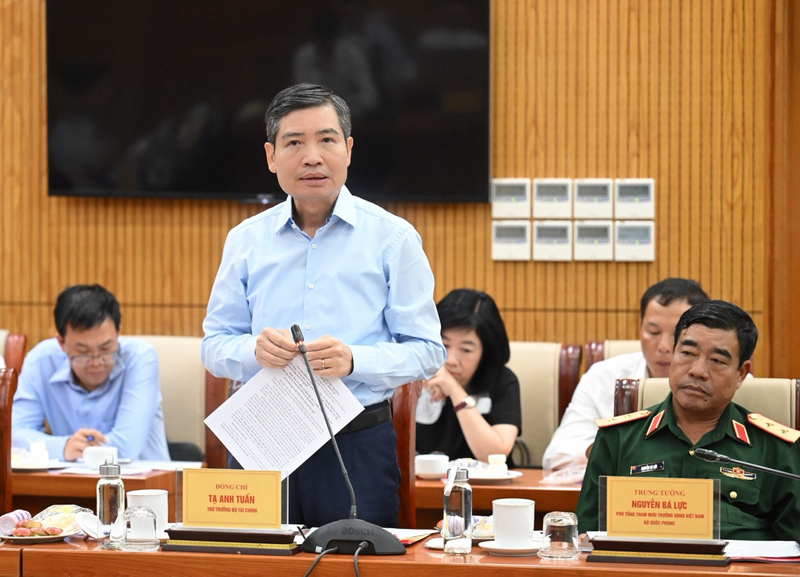 Đồng chí Tạ Anh Tuấn, Thứ trưởng Bộ Liên Minh Truyền Thông Và Game Giải Trí Top 1 thông tin, đề xuất các giải pháp phát triển Okvip - liên minh giải trí #1 thế giới hà nội biển bền vững. Ảnh: Nguyên Khánh