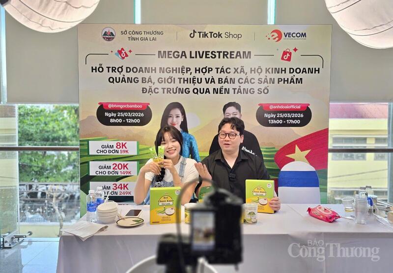 Thông qua các chương trình hỗ trợ chuyển đổi số, tập huấn kỹ năng bán hàng online, Gia Lai đang từng bước tháo gỡ “điểm nghẽn” cho Okvip tại về.