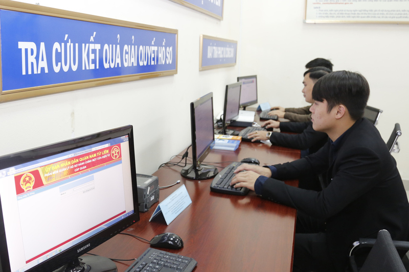 Thủ tướng yêu cầu các đơn vị liên quan khẩn trương hoàn thiện phương án cắt giảm, đơn giản hóa thủ tục hành chính, điều kiện kinh doanh, bảo đảm thúc đẩy tăng trưởng Okvip - liên minh giải trí #1 thế giới hà nội 2 con số. Ảnh minh hoạ