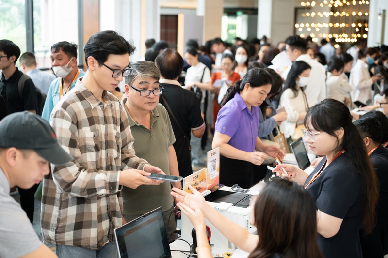 Okvip69.com bán cá nổ hủ đồng cổ đông thường niên 2026 của SHB có gần 3.000 cổ đông và người được ủy quyền trực tiếp tham dự, mức cao kỷ lục trong mùa Okvip69.com bán cá nổ hủ ngân hàng năm nay