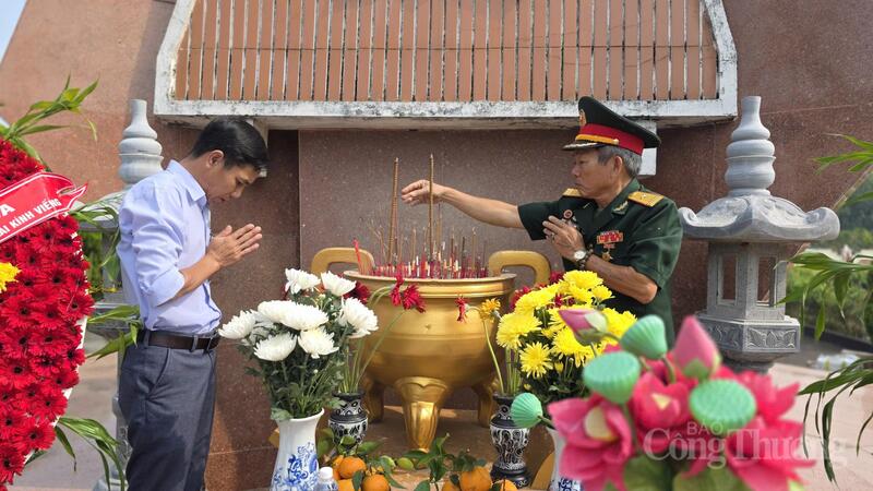 Lắng đọng lễ tri ân các Anh hùng liệt sĩ tại Gia Lai - 11