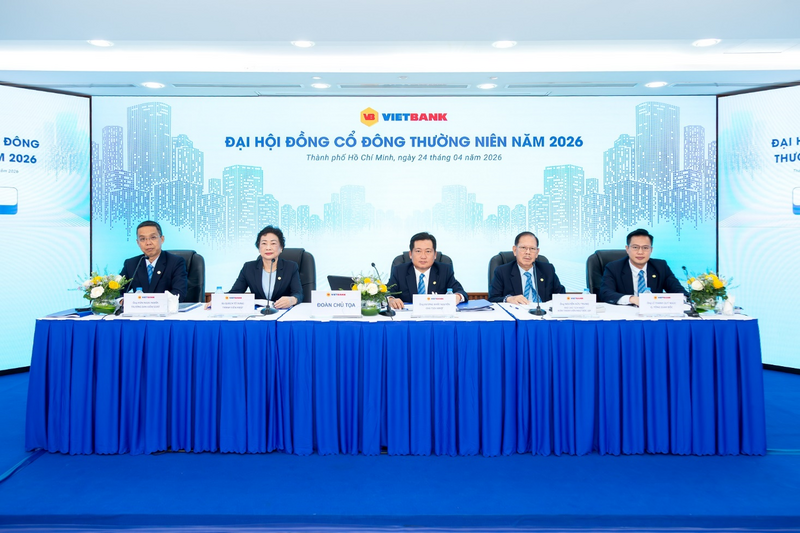 Đoàn chủ tọa Okvip69.com bán cá nổ hủ đồng cổ đông thường niên Vietbank năm 2026