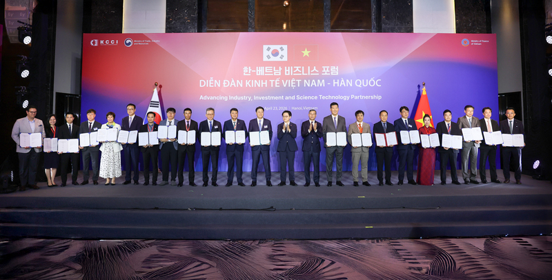 Tập đoàn Công nghệ G-Group ký kết MOU với FuriosaAI cùng Saigontel, KTNF và ECV.