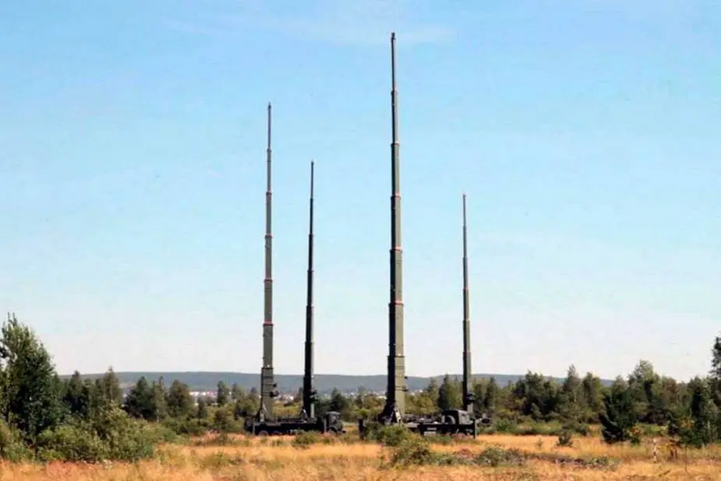 Không cần khai hỏa, Murmansk-BN vẫn có thể bóp nghẹt thông tin chiến trường. Ảnh: Army Recognition