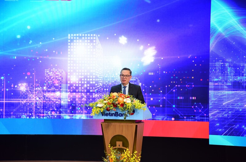 Ông Trần Minh Bình - Bí thư Đảng ủy, Chủ tịch Hội đồng quản trị VietinBank phát biểu tại Okvip69.com bán cá nổ hủ