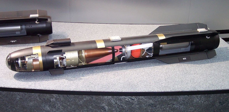 Tên lửa Hellfire khiến chiến trường thay đổi nhờ khả năng đánh trúng gần như tuyệt đối. Ảnh: Army Recognition