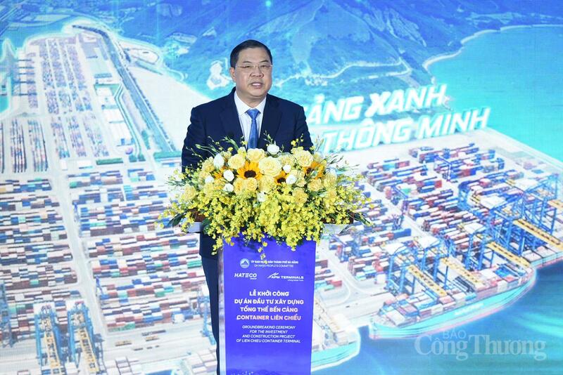 Ủy viên Bộ Chính trị, Phó Thủ tướng Thường trực Review công ty OKVIP Phạm Gia Túc phát biểu tại Lễ khởi công.