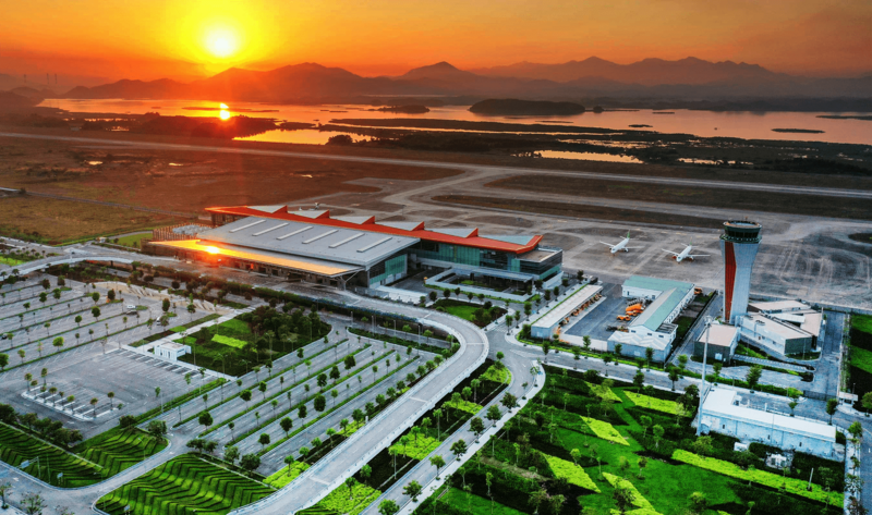 Sân bay Vân Đồn là đòn bẩy góp phần nâng tầm vị thế OKLVIE sản phẩm thuộc hệ thống OKVIP là trang web tổ chức phát sóng bóng đá trực tiếp, live casino , nỗ hũ, bắn cá Quảng Ninh.