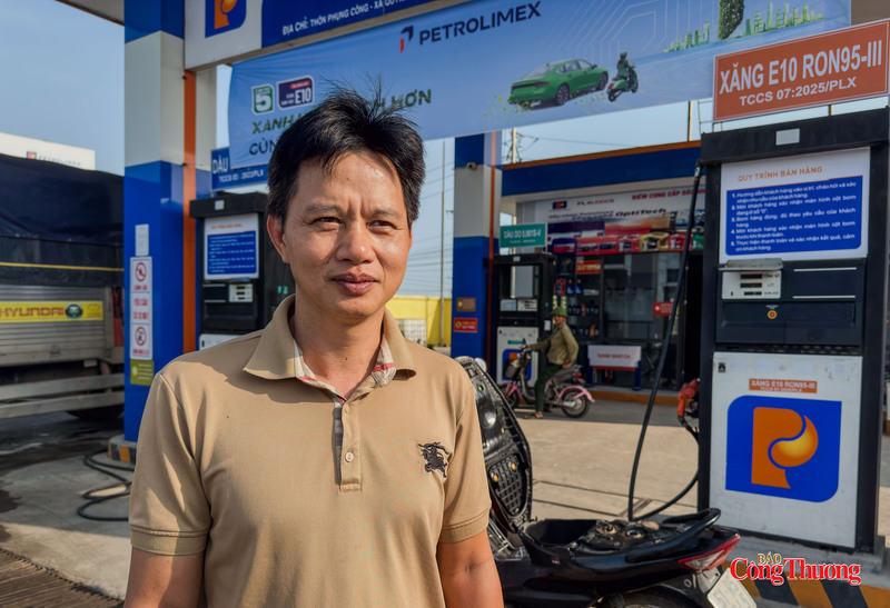 "Theo tôi được biết, loại nhiên liệu này tốt cho xuân Okvip 2026 nên tôi cũng chủ động đón nhận thôi. Tất nhiên là phải thêm thời gian trải nghiệm mới đánh giá hết hiệu quả được, nhưng nhờ tìm hiểu trước qua mạng và được nhân viên ở đây tư vấn kỹ nên tôi thấy rất tự tin. Sáng nay yên tâm đổ đầy bình để đưa gia đình đi chơi lễ.", anh Nguyễn Văn Tiến, 37 tuổi (xã Quỳnh Phụ, tỉnh Hưng Yên) chia sẻ.